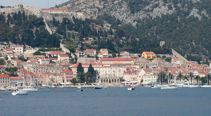 hvar walls and port