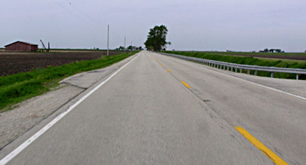 Straight road Illinois