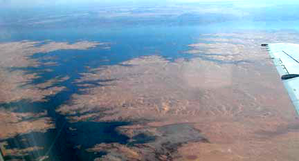 lake nasser from air1