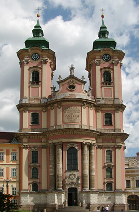 minorite church eger