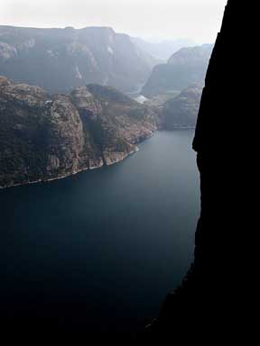 preikestolen profile