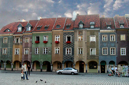 skinny houses on square