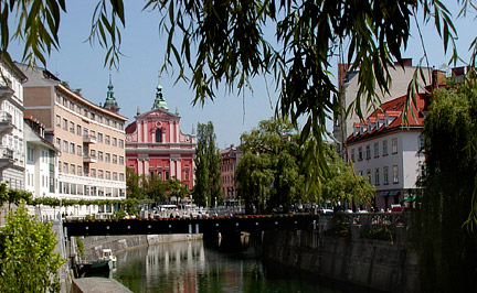 river toward square