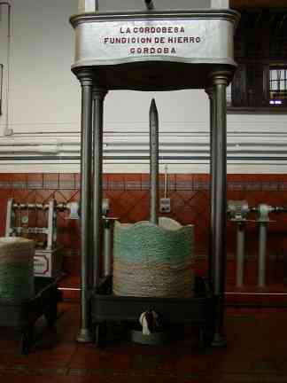 vertical press