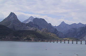 lake at riano