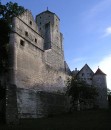 castle back pano * The rear view of the castle, from the ground level where you can see as an attacker you would have a very difficult time trying to enter the fortress. * 372 x 432 * (51KB)