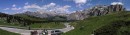 passo di gardena panorama * A panoramic view of the scene atop Passo di Gardena. * 720 x 199 * (58KB)
