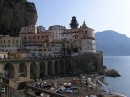 Atrani * Atrani, a colorful town on the Amalfi coast. * 432 x 323 * (49KB)