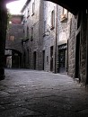 Medieval Quarter * The old medieval quarter of Viterbo, one of the best preserved in Italy. * 328 x 432 * (63KB)